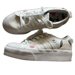 EUC Adidas Nizza platform GS Patches White Sz 6 worn 1x